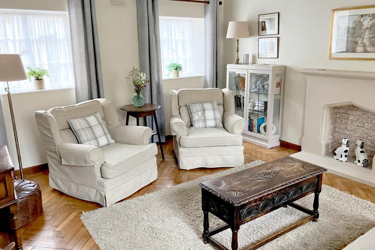 Box Cottage Broadway  Extérieur photo